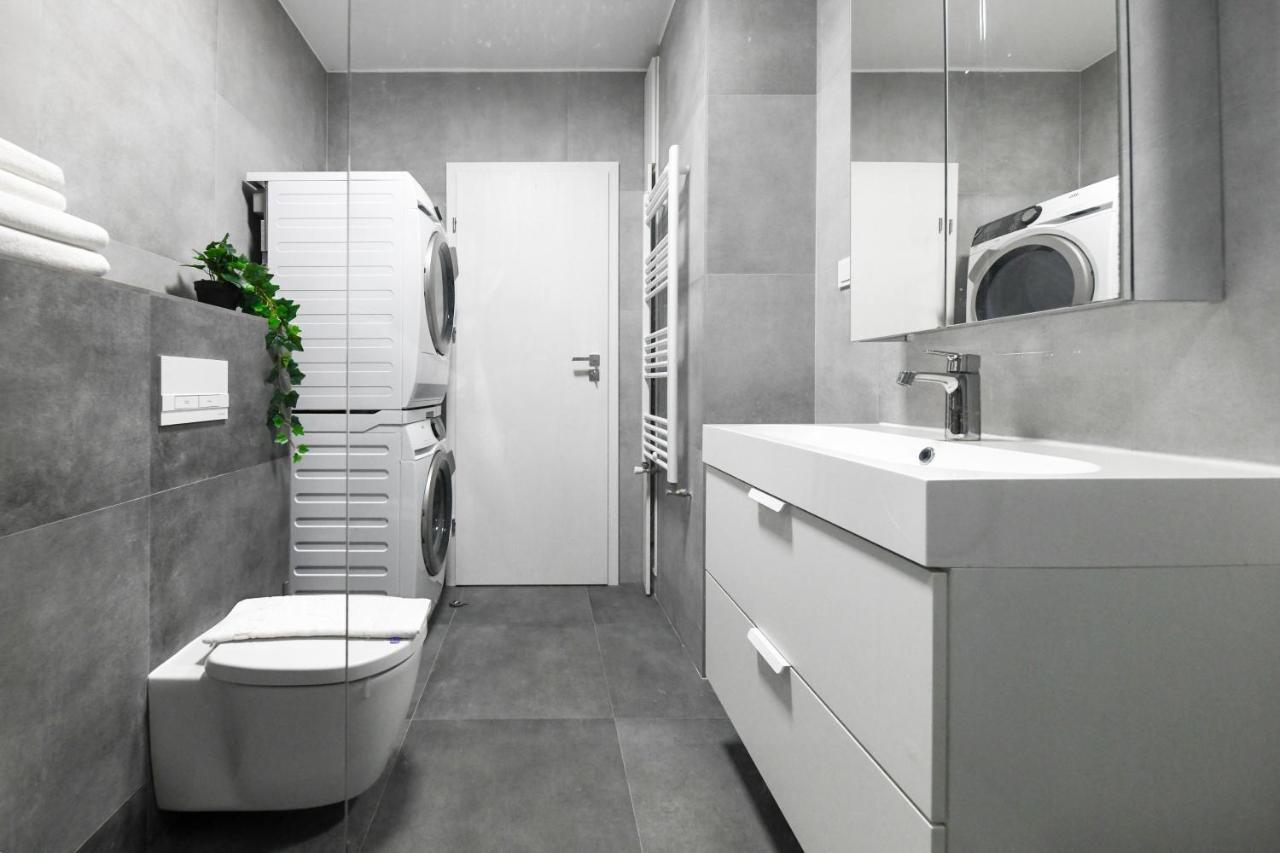 Modern Apartment In A Quiet Area Cluj-Napoca Extérieur photo