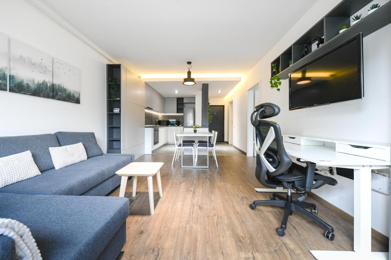 Modern Apartment In A Quiet Area Cluj-Napoca Extérieur photo